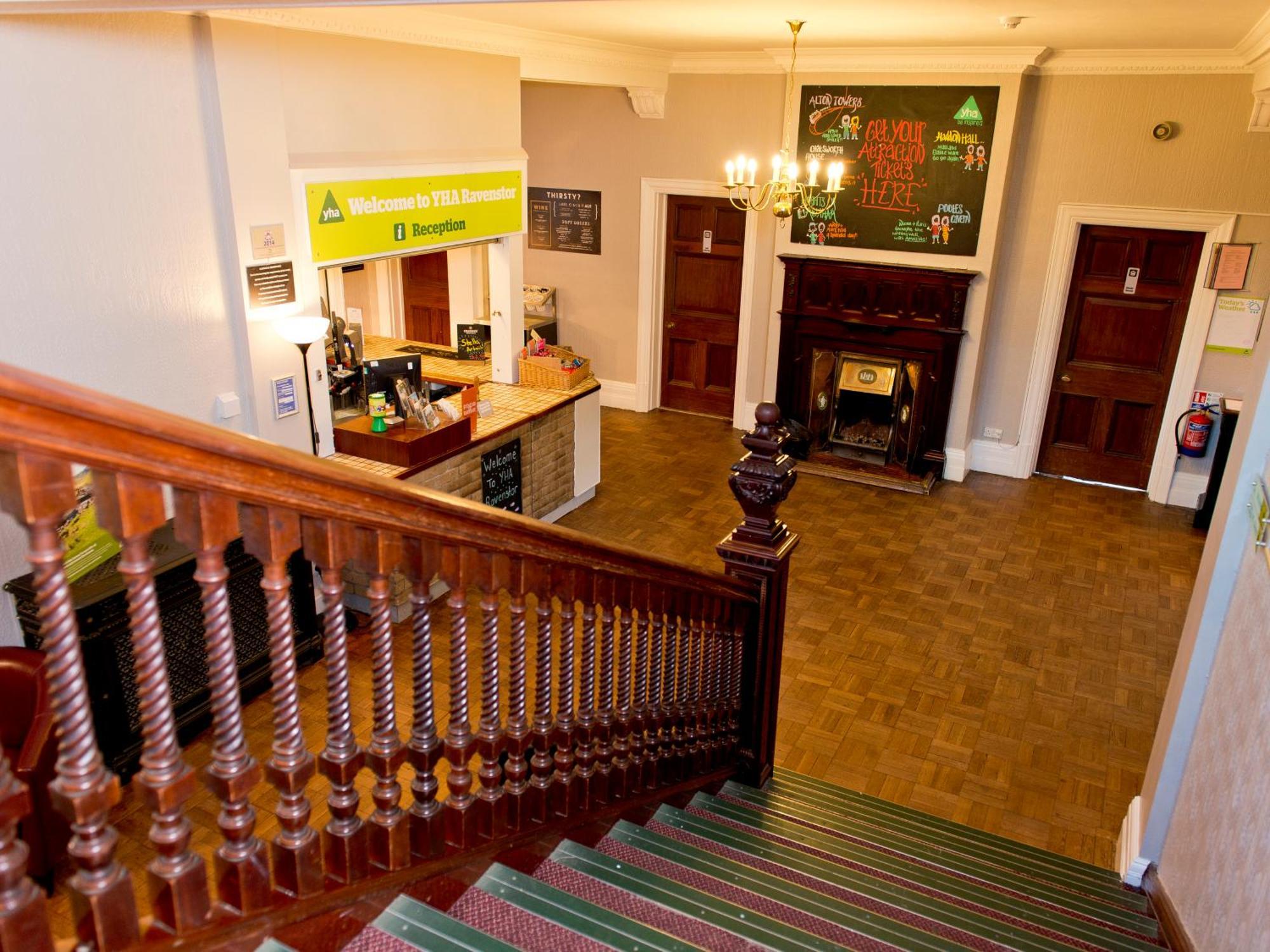 Yha Ravenstor Hostel Millers Dale Exterior photo